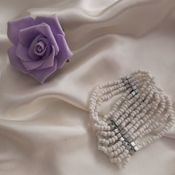 Wrap bracelet with seed beads.  Silver trim. Fits all sizes. - Picture 10 of 11